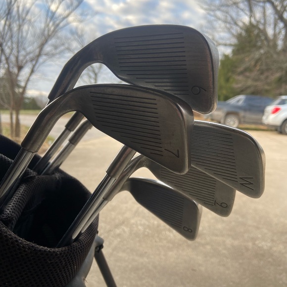 Ping Zing 2 Irons - Picture 4 of 6